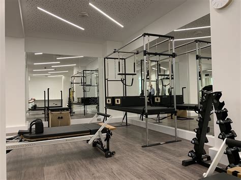six physio cannon street.